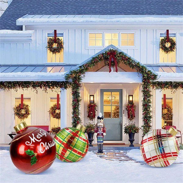Opblaasbare Kerstbal voor Buiten – productafbeelding