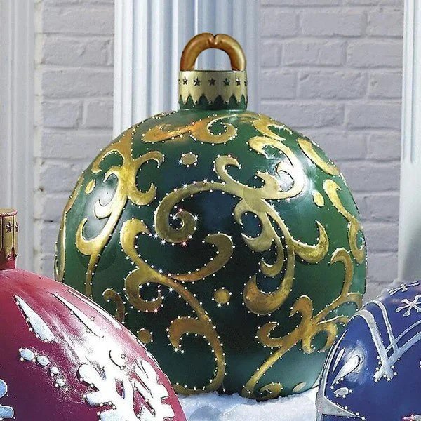Opblaasbare Kerstbal voor Buiten – productafbeelding