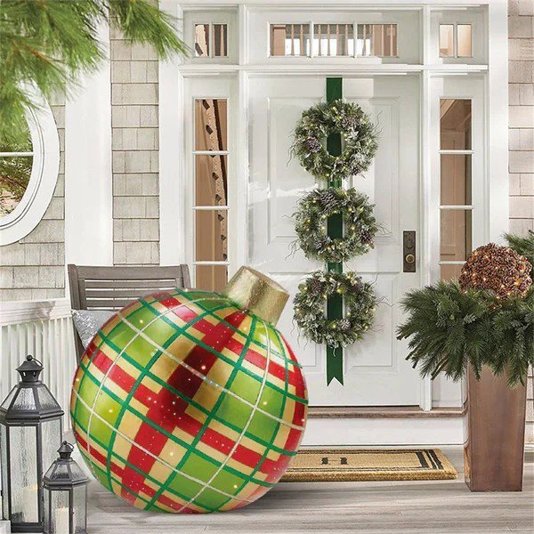 Opblaasbare Kerstbal voor Buiten – productafbeelding
