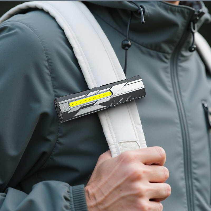 Magnetische Multifunctionele LED-Zaklamp – productafbeelding
