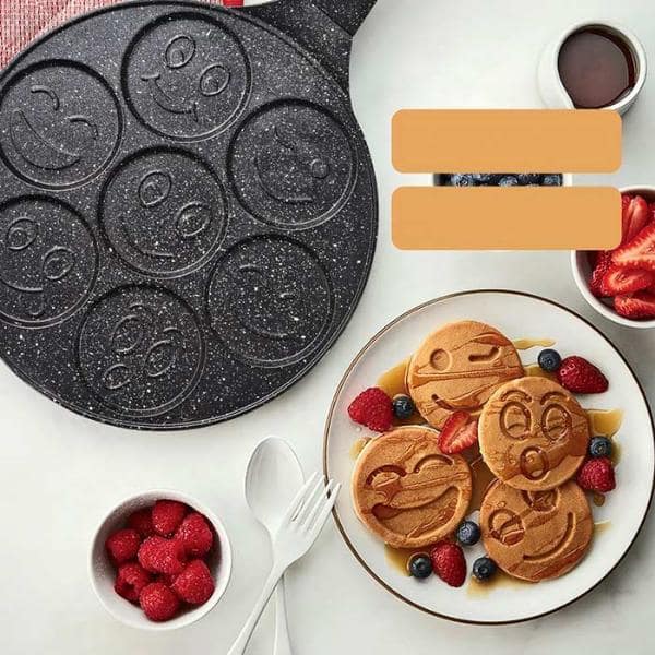 Pannenkoekenpan met Smileyvormen – productafbeelding
