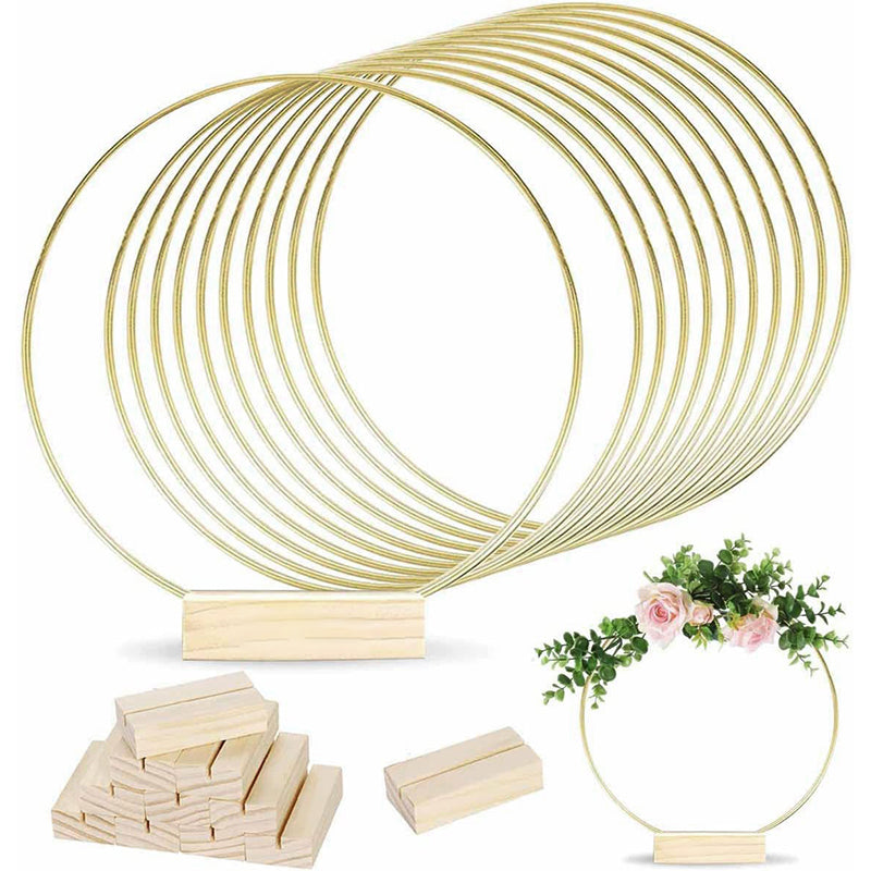 Gouden decoratiehoepel met houten standaard – productafbeelding
